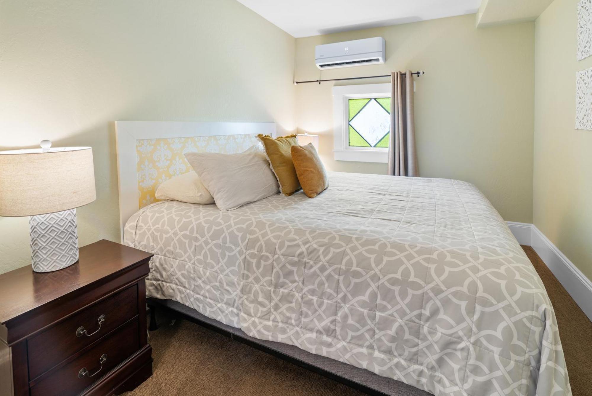 Pioneer Vacation Rentals - Pioneer North Suite Downtown Ashland Esterno foto